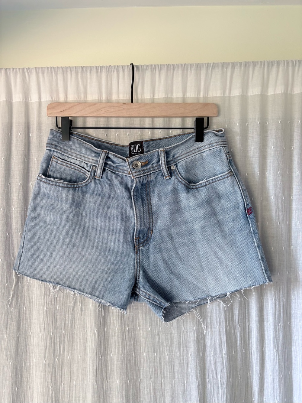 BDG Dad Slim Tapper Fit Light Blue Denim Shorts 30x32